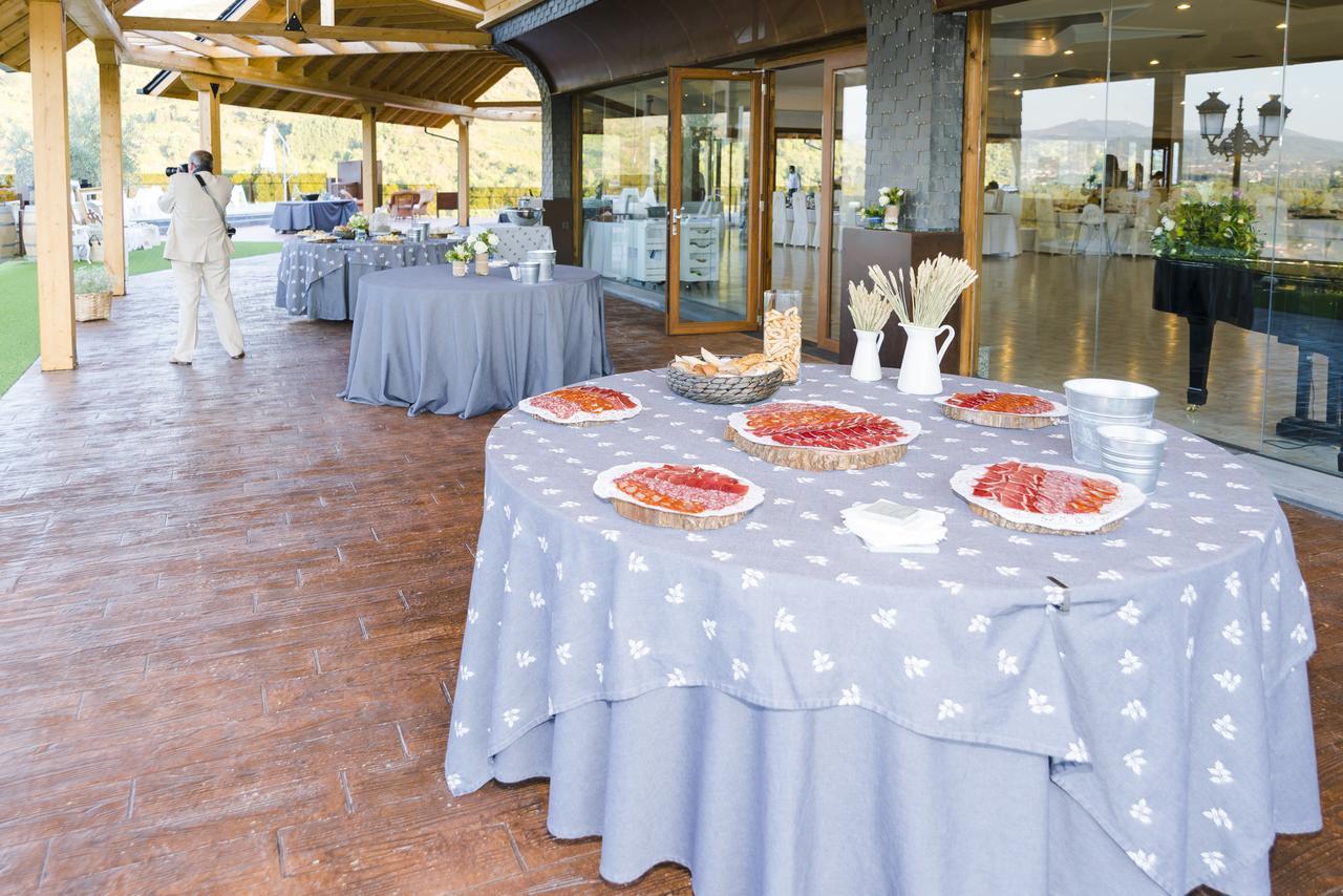 Complejo Hostelero Paladium Villamartín Exterior foto